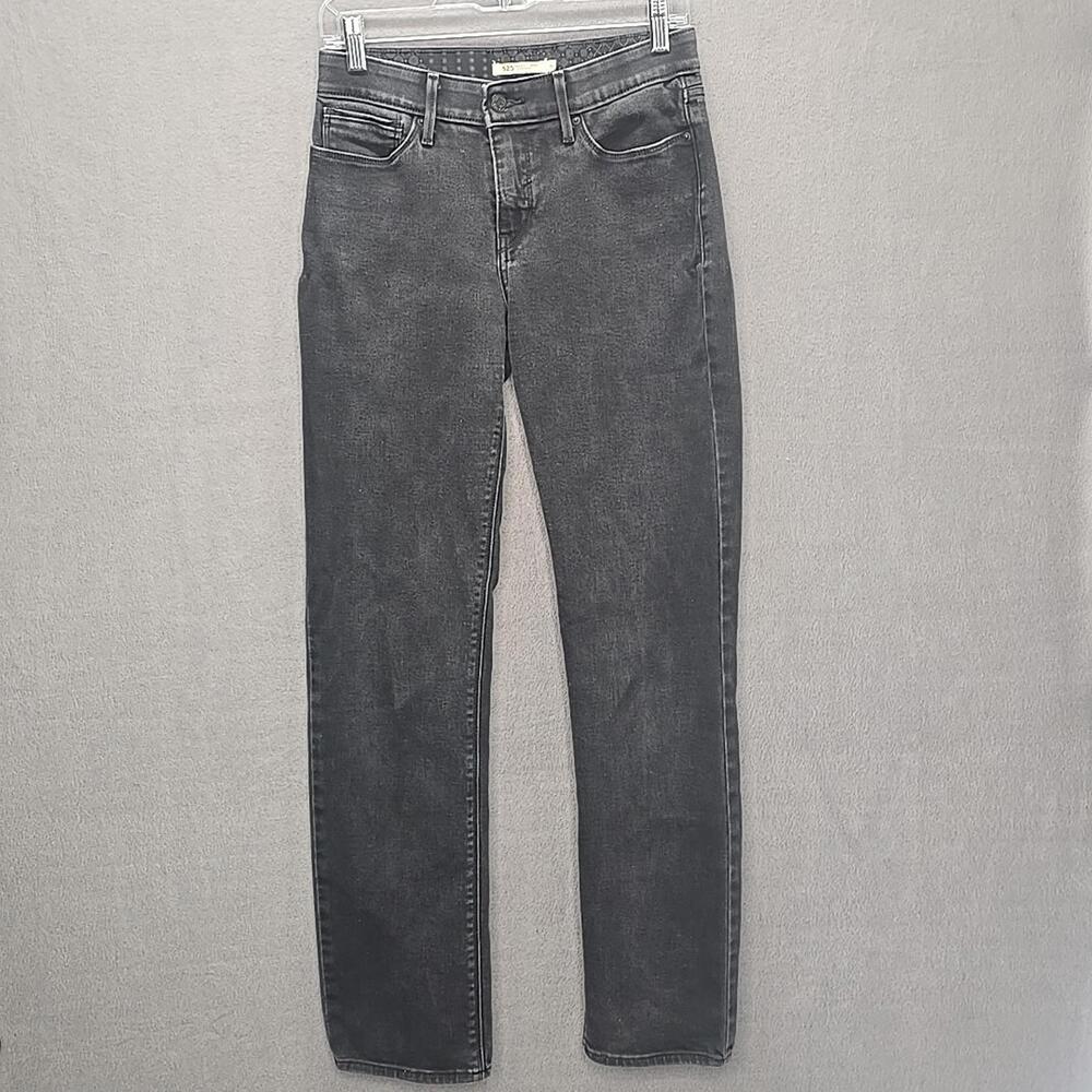 Levis 525 Perfect Waist Straight Leg Women's 6  (28x30) Black Stretch